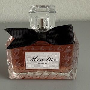 Dior Miss Dior Essence with Black Bow